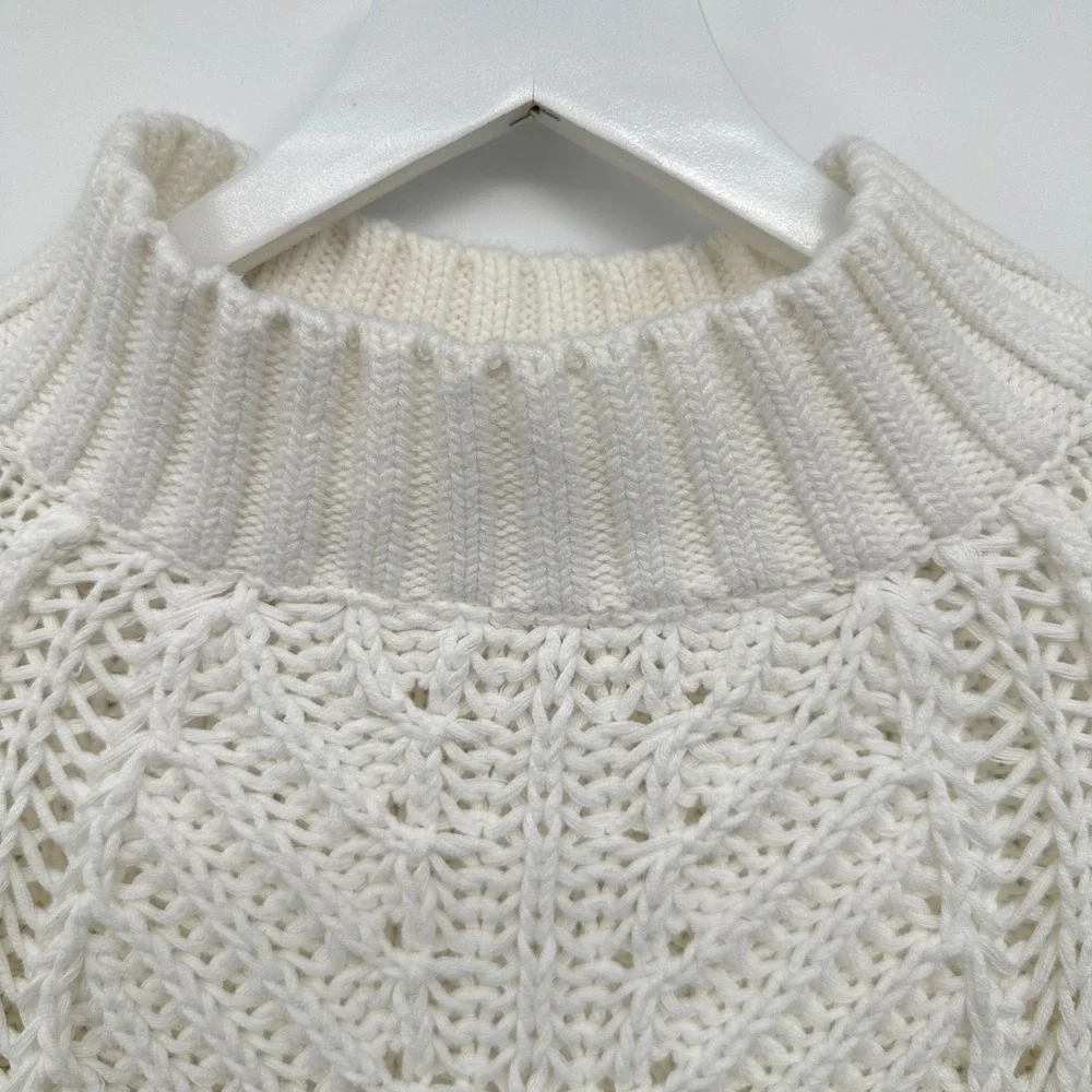 Free People Pullover Sweater Size Medium Slouchy Chunky Knit Hi Low Quiet Luxury